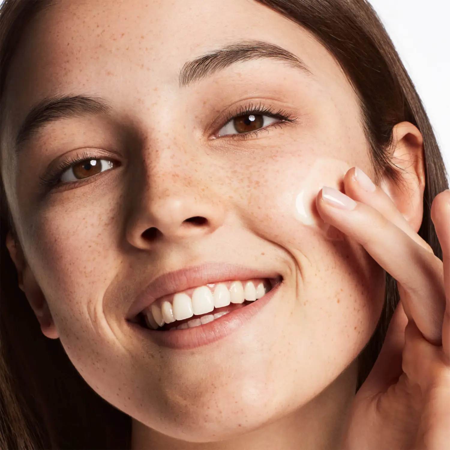 Clinique Dramatically Different Moisturising Gel for Combination Oily to Oily Skin 125ml - Image 4