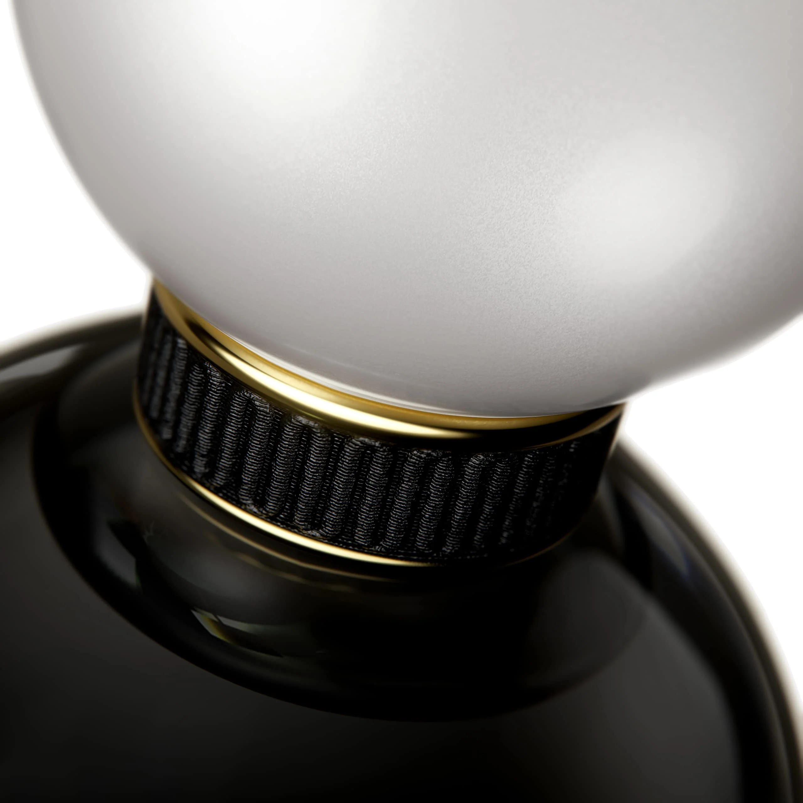 La Perla Signature Eau de Parfum 90ml Refillable Spray - Image 3