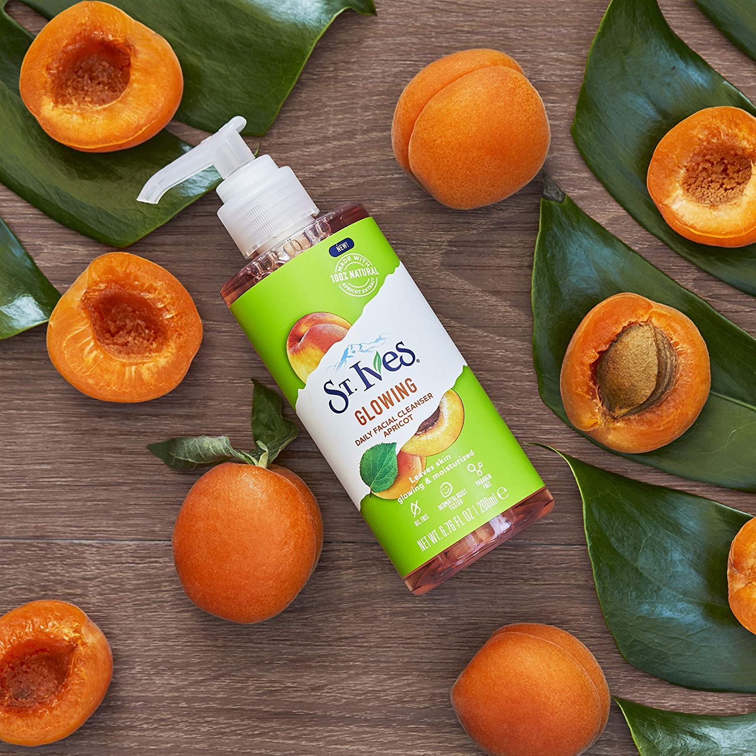 St. Ives Glowing Apricot Face Wash 200ml - Image 3