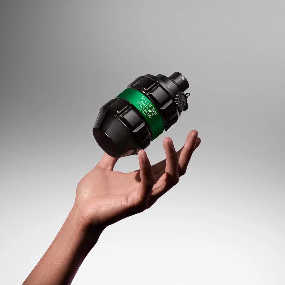 Viktor & Rolf Spicebomb Night Vision Eau de Parfum 50ml Spray - Image 4